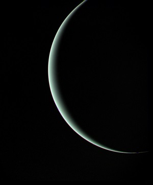 Dernière photo d'Uranus par Voyager 2.
